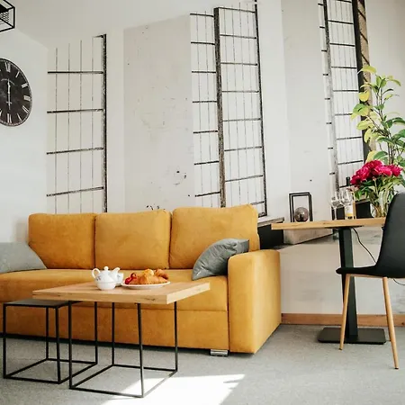 Eu 'garaz Gratis' Apartment Czestochowa