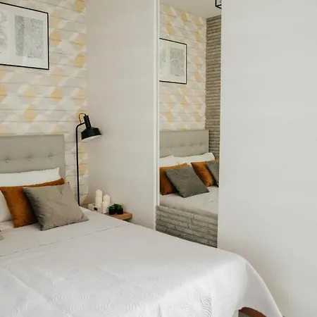Apartment Eu 'garaz Gratis'