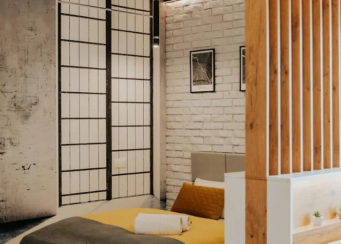 Eu 'garaz Gratis' Apartment